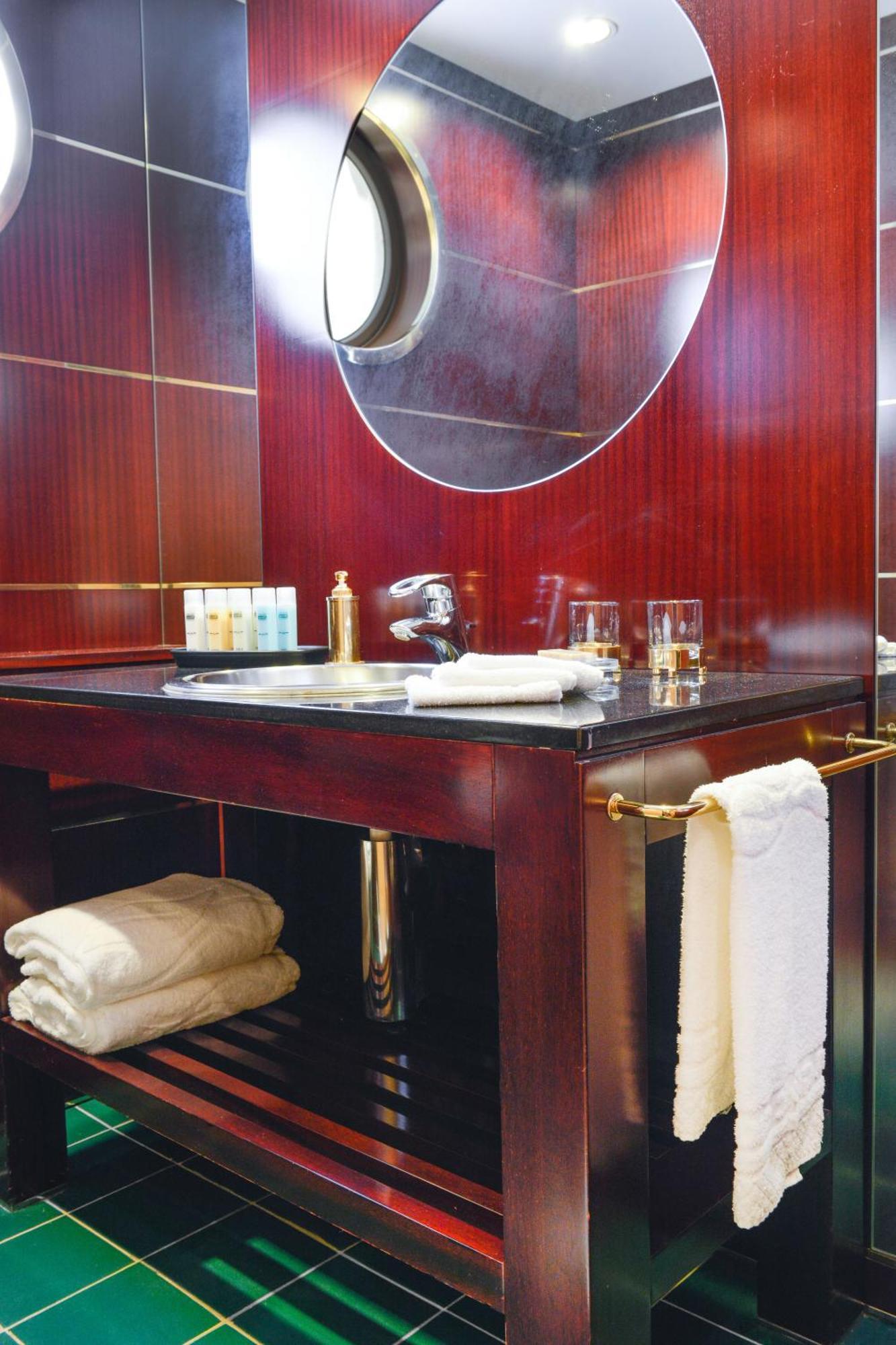 Club - Hotel 4*